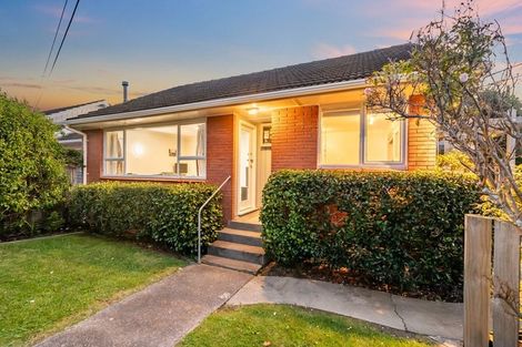 Photo of property in 5a Rosebank Avenue, Avalon, Lower Hutt, 5011