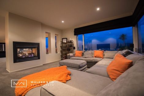 Photo of property in 17a Riverstone Drive, Riverstone Terraces, Upper Hutt, 5018