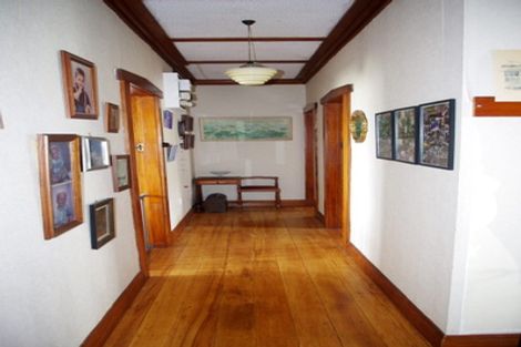 Photo of property in 28 Napier Street, Opunake, 4616