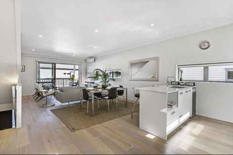 Photo of property in 13/27 Powell Street, Avondale, Auckland, 1026