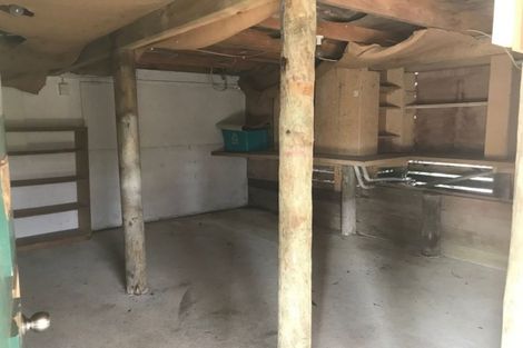 Photo of property in 1/13 Exeter Place, Unsworth Heights, Auckland, 0632