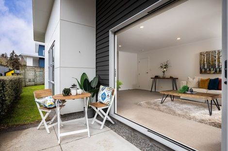 Photo of property in 3 Mill Road, New Plymouth, 4310