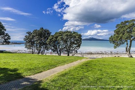 Photo of property in The Sands Apartments, 7/47 The Strand, Takapuna, Auckland, 0622