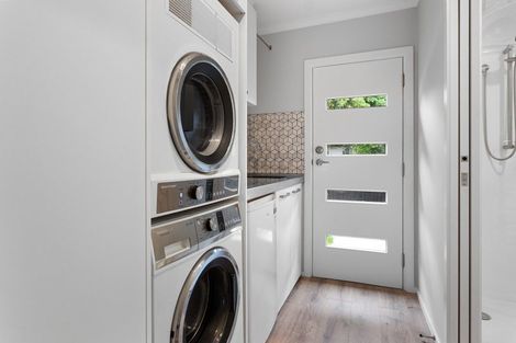 Photo of property in 13 Ardmore Place, Bishopdale, Christchurch, 8053