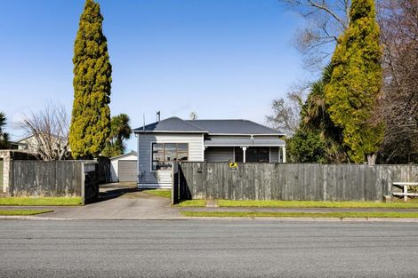 Photo of property in 9 Carrington Street, Inglewood, 4330