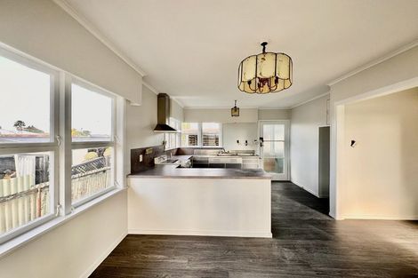 Photo of property in 14 Clayton Avenue, Otara, Auckland, 2023