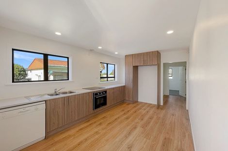 Photo of property in 21 Hyde Street, Manurewa East, Auckland, 2102