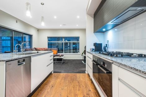 Photo of property in 13 Canary Way, Whitby, Porirua, 5024