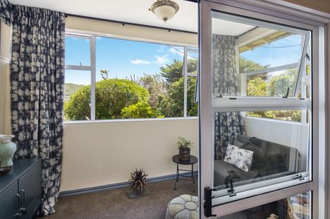 Photo of property in 45 Sheridan Terrace, Johnsonville, Wellington, 6037