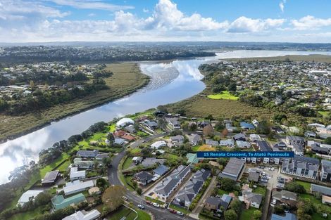 Photo of property in 15b Renata Crescent, Te Atatu Peninsula, Auckland, 0610