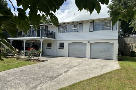 Photo of property in 8 Meuli Street, Eltham, 4322