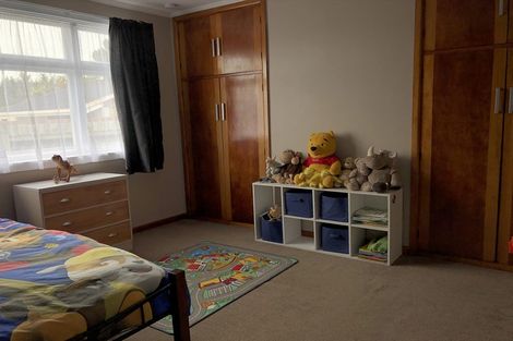 Photo of property in 1/375 Yaldhurst Road, Russley, Christchurch, 8042