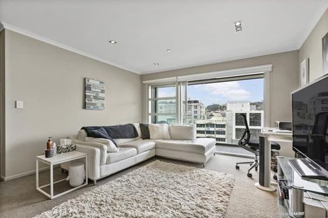 Photo of property in Bellagio Apartments, 8e/39 Taranaki Street, Te Aro, Wellington, 6011