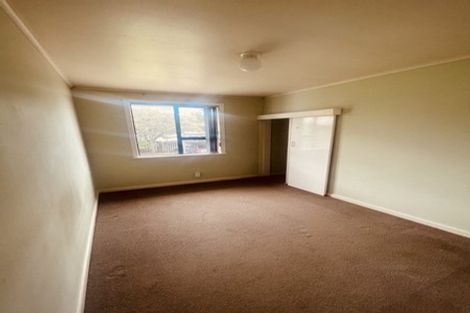 Photo of property in 1/56 Hayr Road, Three Kings, Auckland, 1042