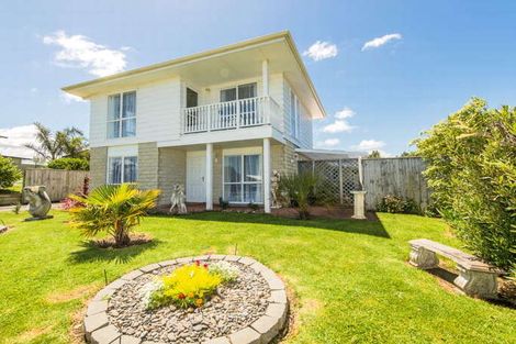 Photo of property in 22 Lithgow Drive, Otamatea, Whanganui, 4500