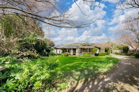 Photo of property in 29 Nimmo Avenue, Waikanae, 5036