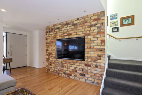 Photo of property in 75 Bert Wall Drive, Omokoroa, 3114