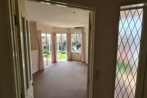 Photo of property in 11 Frisken Place, Lynmore, Rotorua, 3010