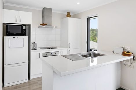 Photo of property in 4 Hayden Way, Welcome Bay, Tauranga, 3112