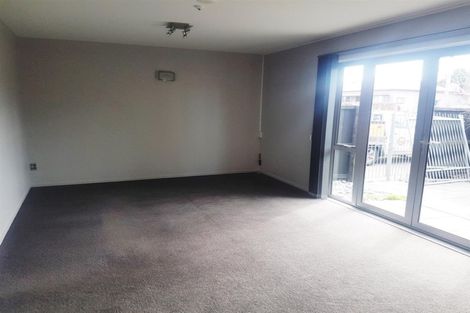 Photo of property in 4/12 Hutcheson Street, Sydenham, Christchurch, 8023