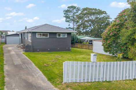 Photo of property in 10 Siska Place, Wattle Downs, Auckland, 2103