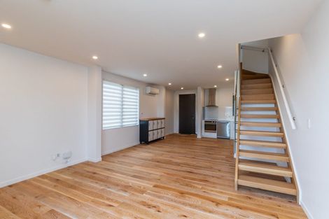 Photo of property in 14/52 High Street, Island Bay, Wellington, 6023