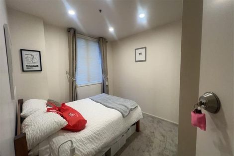 Photo of property in Mon Desir Apartments, 173 Hurstmere Road, Takapuna, Auckland, 0622