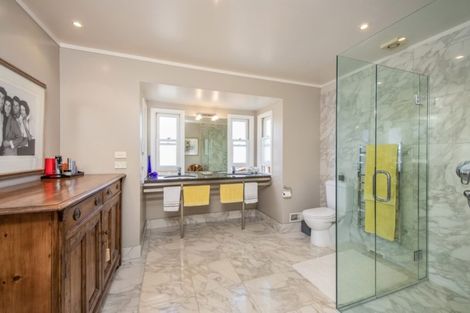 Photo of property in 117 Ladies Mile, Manly, Whangaparaoa, 0930