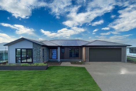 Photo of property in 7 Awa Avenue, Helensville, 0800