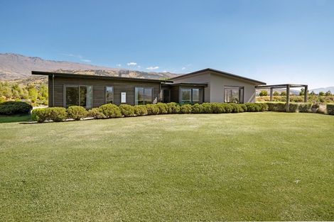 Photo of property in 1767 Luggate-cromwell Road, Queensberry, Cromwell, 9383