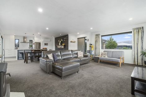 Photo of property in 4 Magnetic Place, Cromwell, 9310