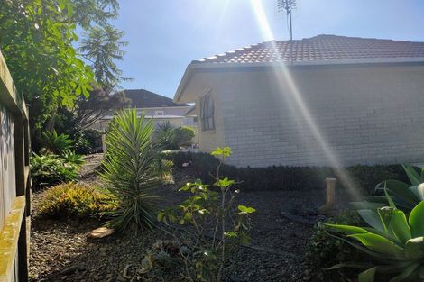 Photo of property in 2/9a Elliot Street, Howick, Auckland, 2014