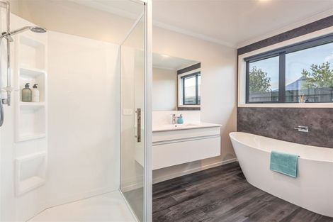 Photo of property in 40 Luxembourg Crescent, Halswell, Christchurch, 8025