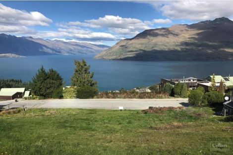 Photo of property in 133 Wynyard Crescent, Fernhill, Queenstown, 9300