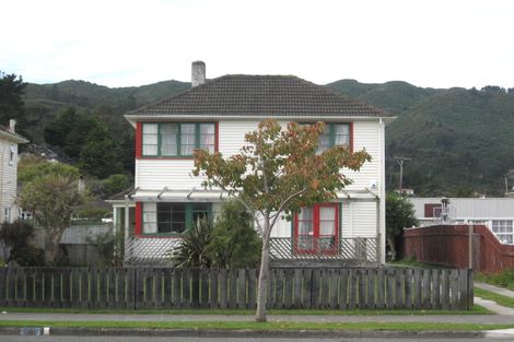 Photo of property in 270 Naenae Road, Naenae, Lower Hutt, 5011