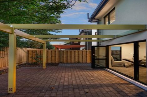 Photo of property in 2/23 Studholme Street, Somerfield, Christchurch, 8024