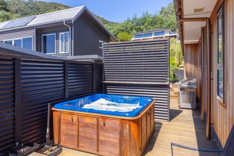 Photo of property in 18a Russell Street, Picton, 7220