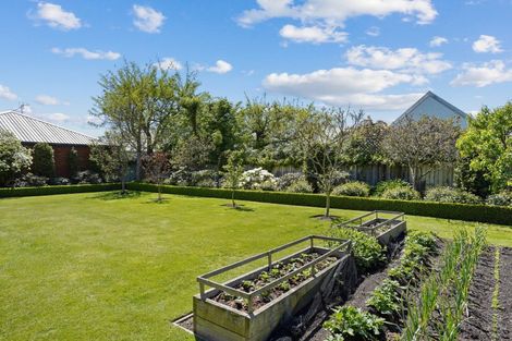 Photo of property in 27 Kingsbury Avenue, Rangiora, 7400