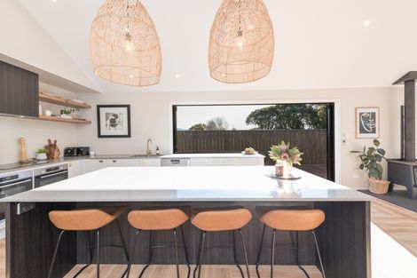 Photo of property in 21 Rana Place, Mapua, 7005