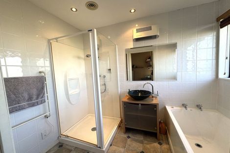 Photo of property in 24 Lanark Street, Balclutha, 9230