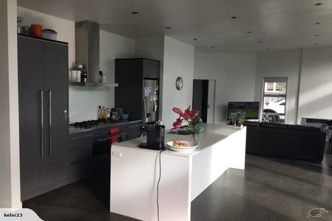 Photo of property in 33a Waimea Street, Westown, New Plymouth, 4310