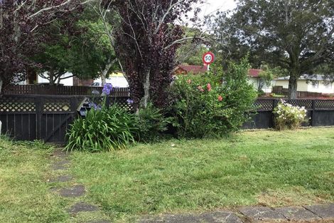 Photo of property in 1 Sandrine Avenue, Clover Park, Auckland, 2019
