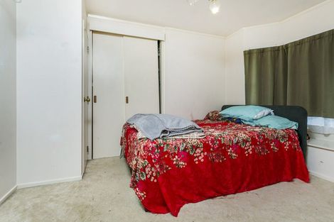 Photo of property in 2/62 Tonar Street, Northcote, Auckland, 0627