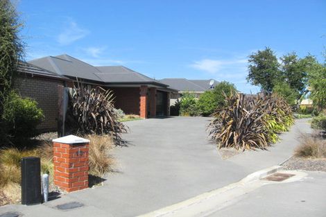 Photo of property in 11 Hideaway Gate, Parklands, Christchurch, 8083