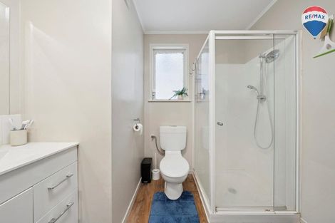 Photo of property in 39 Thurleigh Grove, Karori, Wellington, 6012