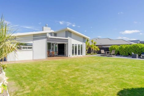 Photo of property in 45 Westpark Drive, Burnside, Christchurch, 8053