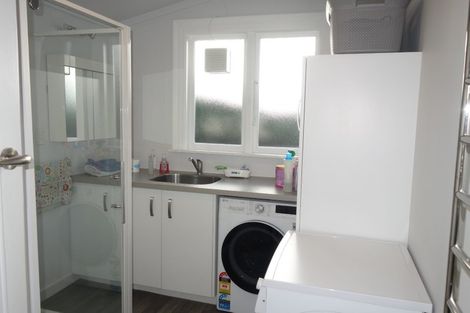 Photo of property in 54 Hamilton Avenue, Ilam, Christchurch, 8041