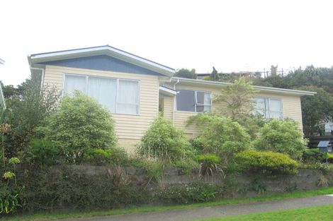 Photo of property in 227 Dowse Drive, Maungaraki, Lower Hutt, 5010