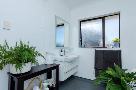 Photo of property in 12b Victoria Avenue, Dannevirke, 4930