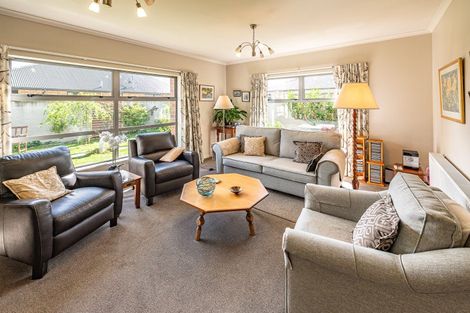 Photo of property in 27 Lithgow Drive, Otamatea, Whanganui, 4500